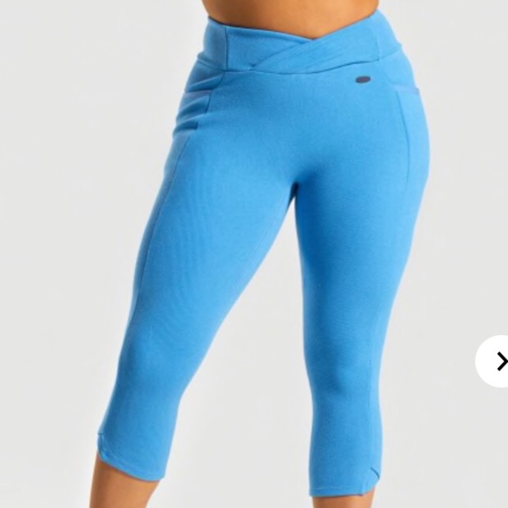 Poise Cropped Leggings